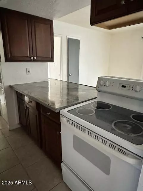 Scottsdale, AZ 85251,8574 E INDIAN SCHOOL Road #F