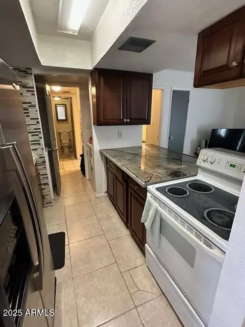 Scottsdale, AZ 85251,8574 E INDIAN SCHOOL Road #F