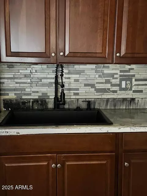 Scottsdale, AZ 85251,8574 E INDIAN SCHOOL Road #F