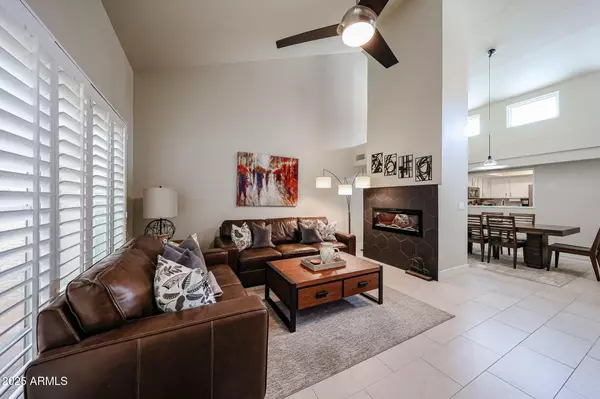 Scottsdale, AZ 85250,7800 E LINCOLN Drive #1083