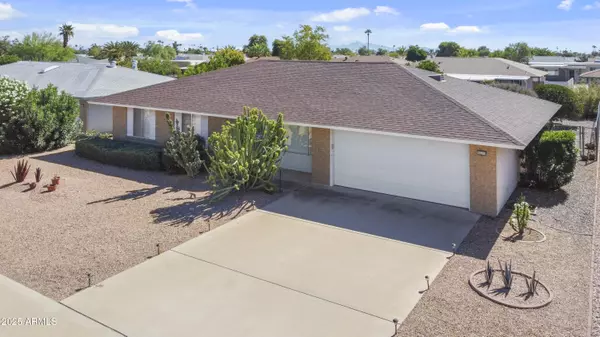 10313 W BURNS Drive, Sun City, AZ 85351