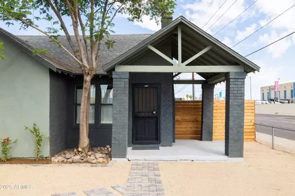 Phoenix, AZ 85009,1902 W GRANADA Road