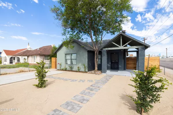 Phoenix, AZ 85009,1902 W GRANADA Road