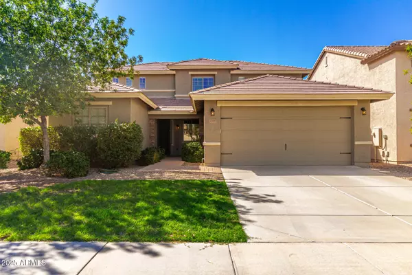 32890 N PEBBLE CREEK Drive, San Tan Valley, AZ 85143