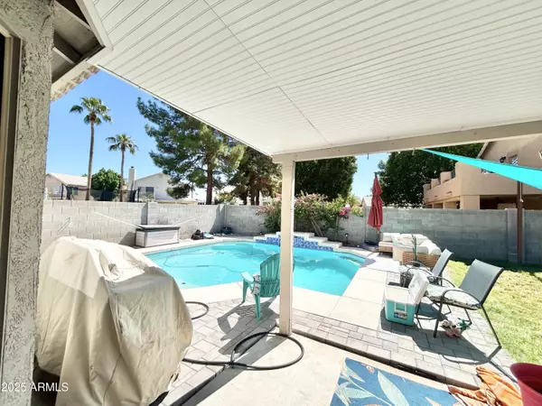 Mesa, AZ 85209,7407 E MEDINA Avenue