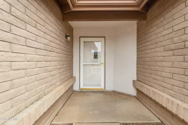 Sierra Vista, AZ 85650,3361 GOLDEN EAGLE Drive