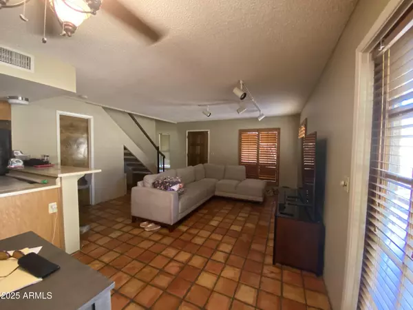 Phoenix, AZ 85020,10424 N 11TH Place #2