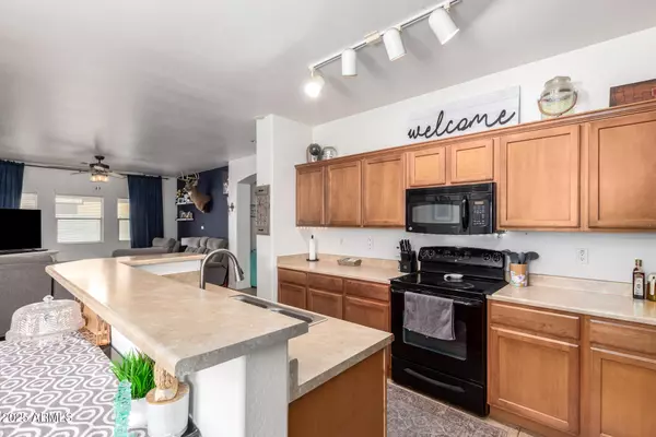 16947 W COCOPAH Street, Goodyear, AZ 85338