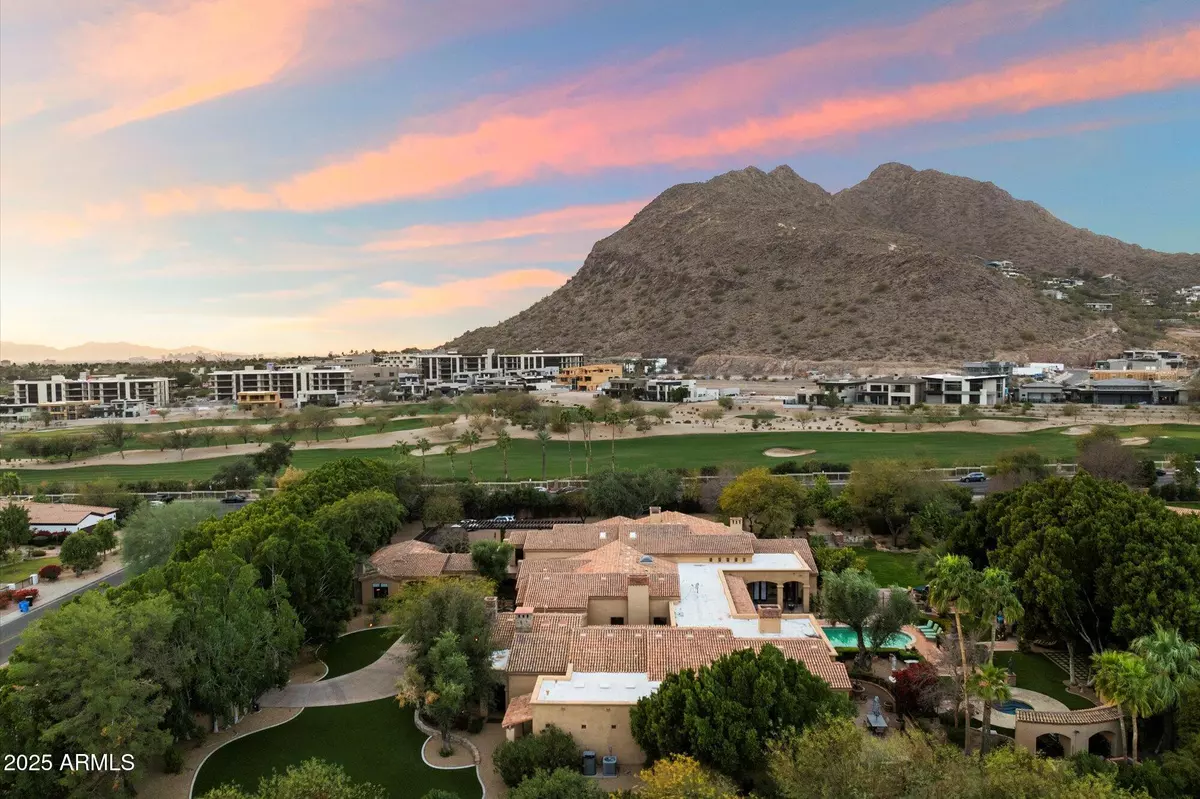 Paradise Valley, AZ 85253,6402 E CHAPARRAL Road