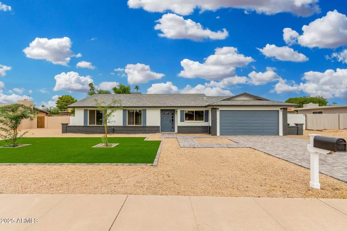 Scottsdale, AZ 85254,5212 E GELDING Drive
