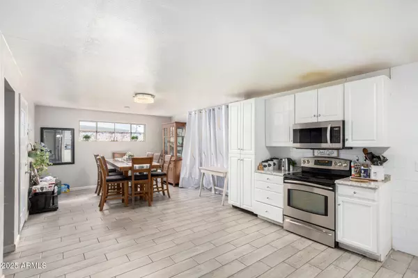 Phoenix, AZ 85029,12814 N 29TH Drive