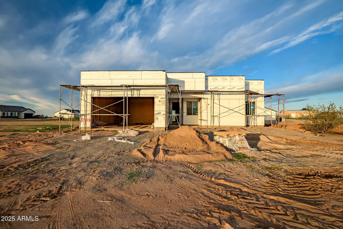 Wittmann, AZ 85361,27540 N 255th Lane