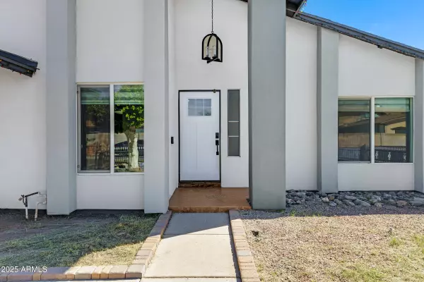 Phoenix, AZ 85035,2515 N 43RD Drive