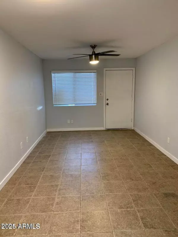 Glendale, AZ 85301,7156 N 66TH Drive
