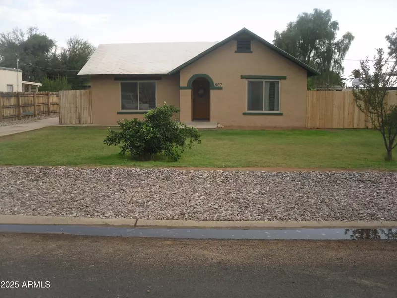 667 W Pinkley Avenue W, Coolidge, AZ 85128