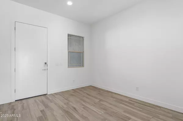 San Tan Valley, AZ 85144,3323 W SUNSTONE Drive