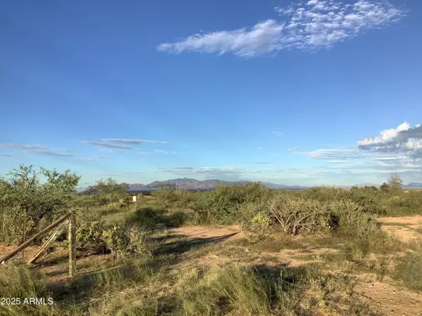 Cochise, AZ 85606,55 W APACHE Way #226