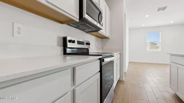 Wittmann, AZ 85361,25499 N 183RD Drive