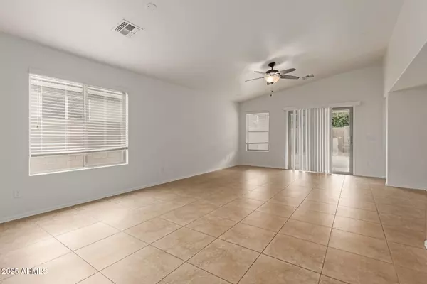 Gilbert, AZ 85298,2215 E EVERGLADE Lane