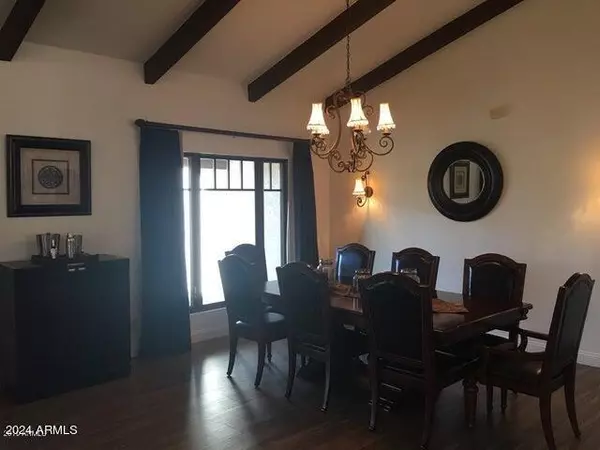 Scottsdale, AZ 85258,8046 E DEL CAVERNA Drive