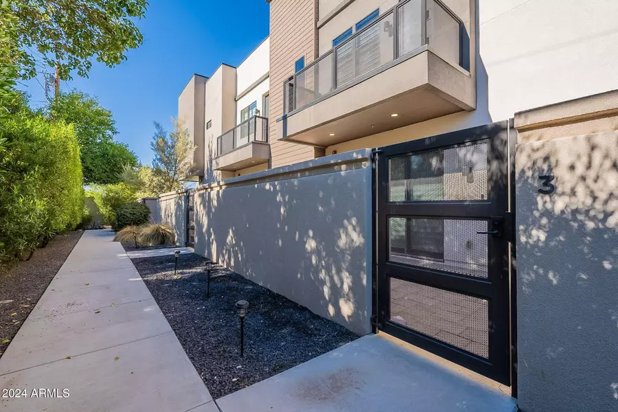 2645 E OSBORN Road #3, Phoenix, AZ 85016