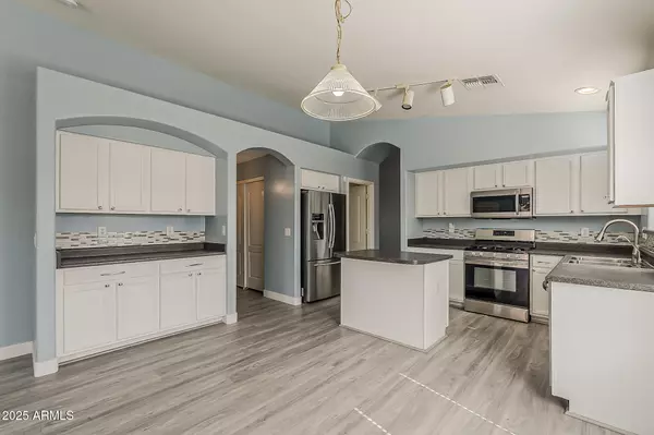 San Tan Valley, AZ 85143,28754 N BAUXITE Lane