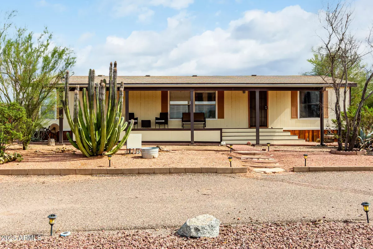 Apache Junction, AZ 85120,4443 N Saguaro Drive