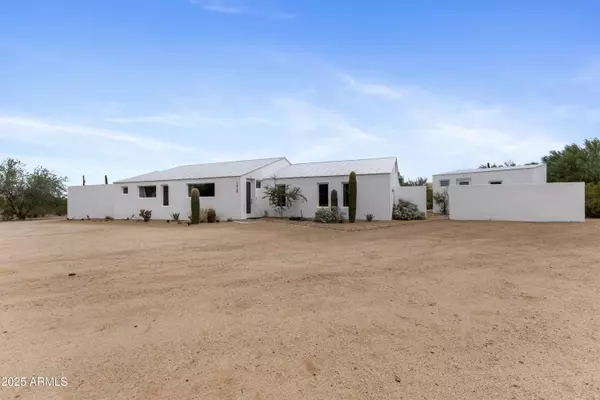 7420 E MALLORY Street, Mesa, AZ 85207