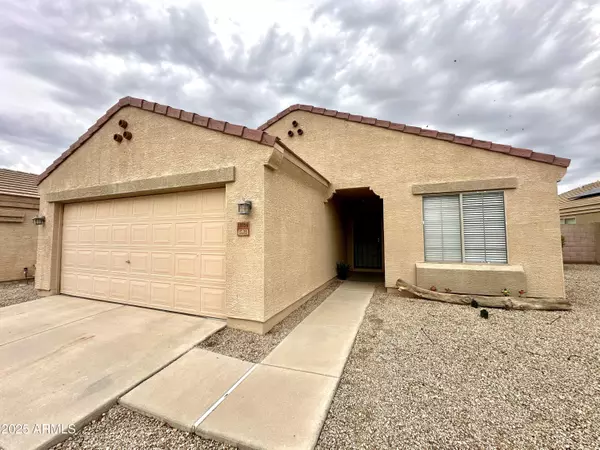 15996 W LARKSPUR Drive, Goodyear, AZ 85338