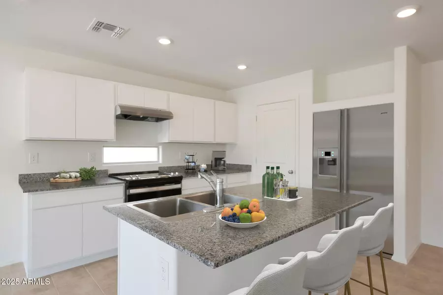 1343 W AZTEC Drive, Coolidge, AZ 85128