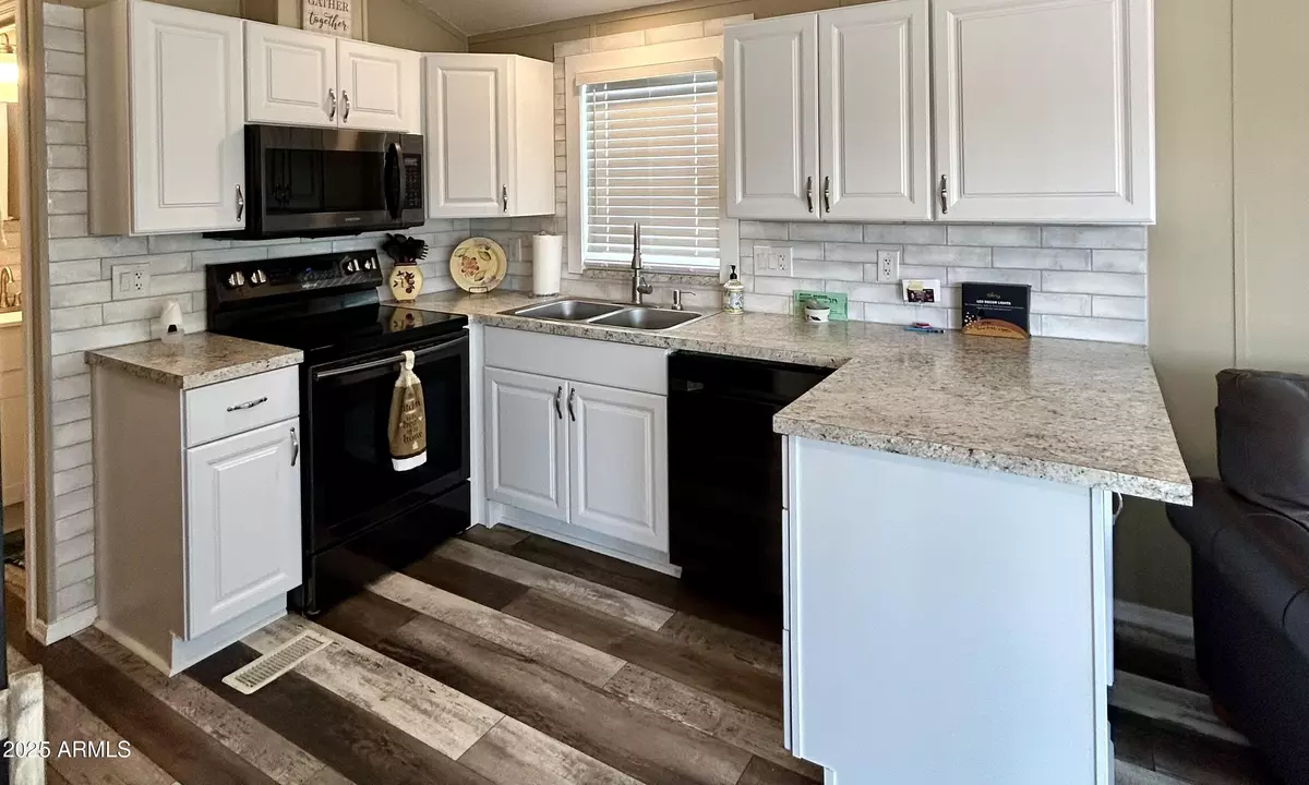 Apache Junction, AZ 85119,379 Gypsum Drive
