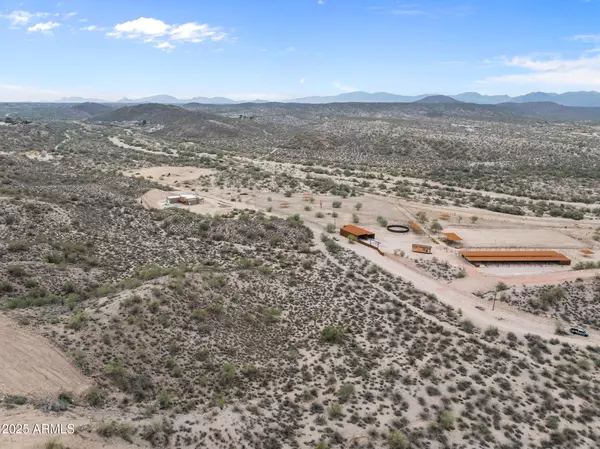 Wickenburg, AZ 85390,3 Grantham Ranch Road #3