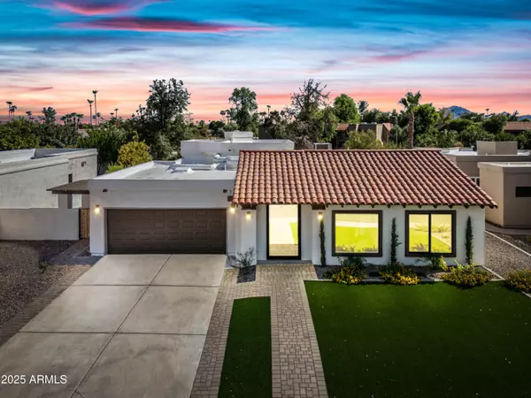 Scottsdale, AZ 85258,8313 E THOROUGHBRED Trail