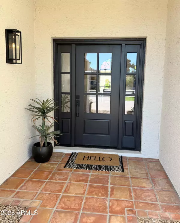 Scottsdale, AZ 85254,6208 E PARADISE Lane