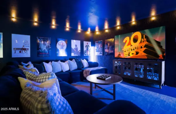 Scottsdale, AZ 85254,5121 E WINDROSE Drive