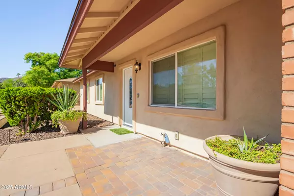 Phoenix, AZ 85044,11825 S COCONINO Street