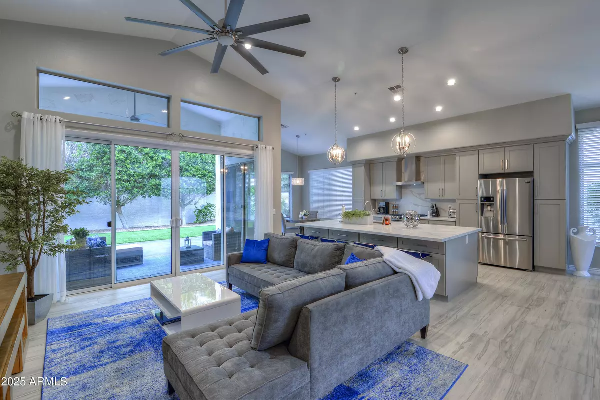 Scottsdale, AZ 85260,14488 N 98TH Place