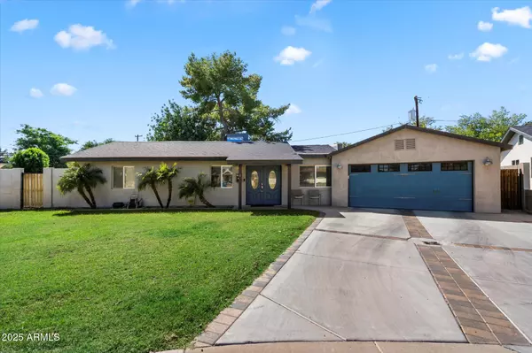 Phoenix, AZ 85018,3818 N 32ND Place