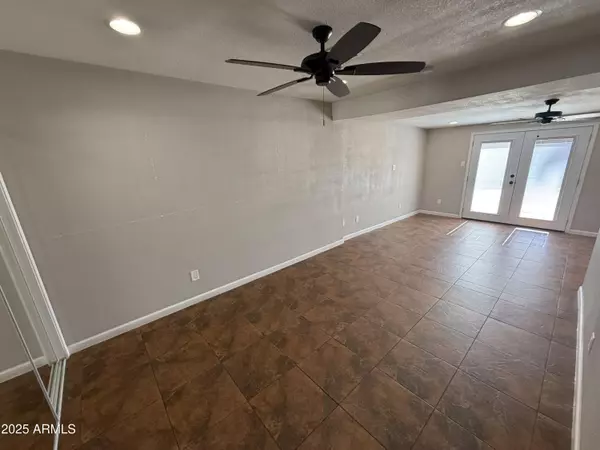 Glendale, AZ 85303,7727 W MEDLOCK Drive