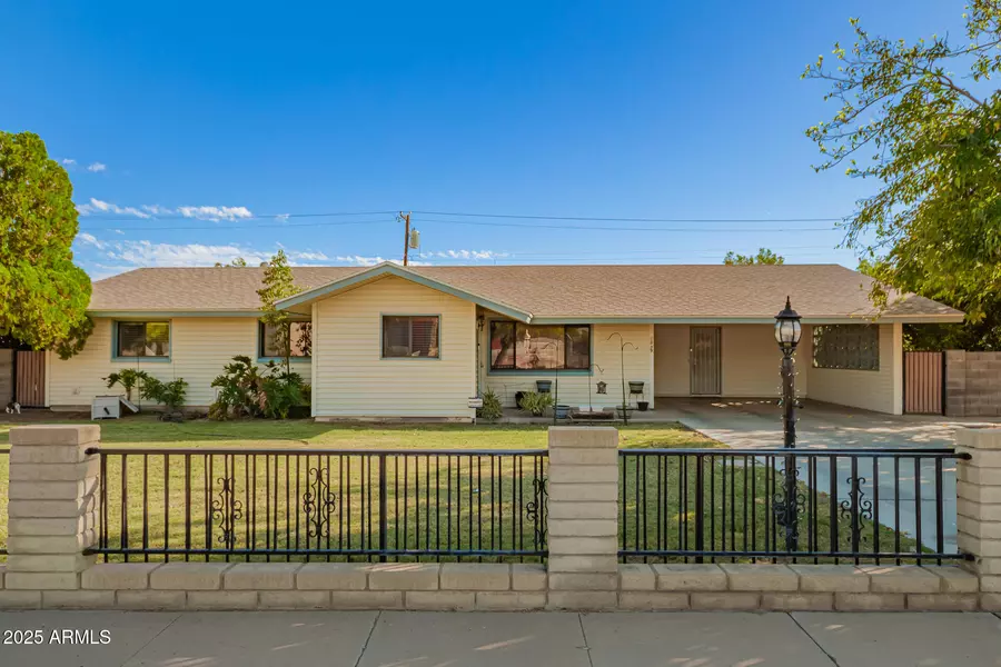 1839 E DANA Avenue, Mesa, AZ 85204