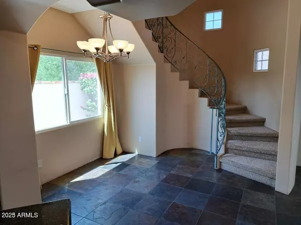 Chandler, AZ 85224,1012 N HENRY Drive