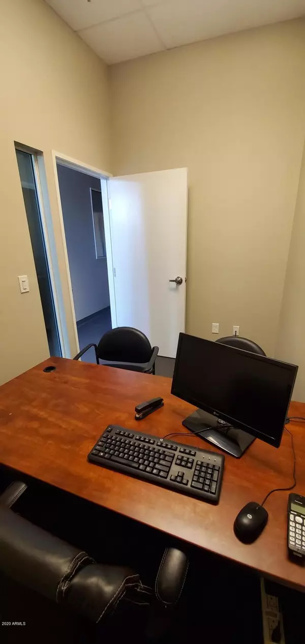 Phoenix, AZ 85041,6260 S 35TH Avenue #172