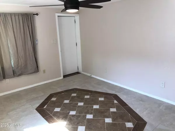 Phoenix, AZ 85020,10017 N 7TH Place #2