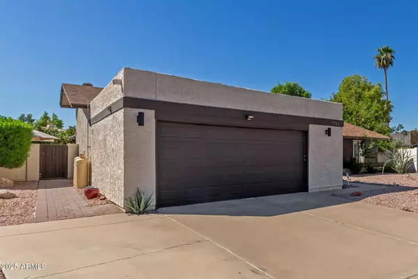Scottsdale, AZ 85250,7761 E ROVEY Avenue