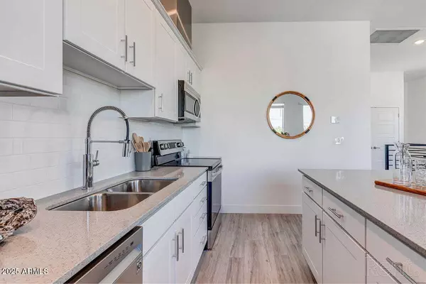 Phoenix, AZ 85016,3232 N 20th Street #102