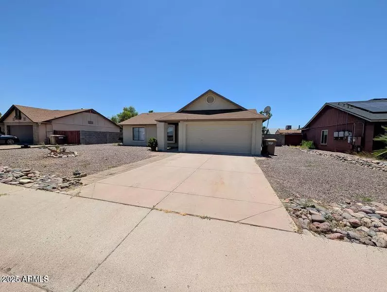 8933 W MOUNTAIN VIEW Road, Peoria, AZ 85345