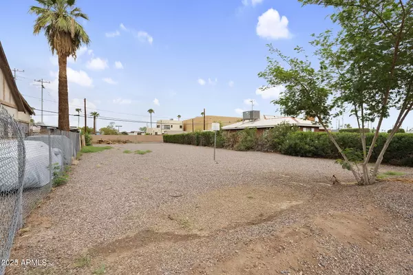 Phoenix, AZ 85034,1318 E JEFFERSON Street