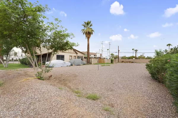 Phoenix, AZ 85034,1318 E JEFFERSON Street