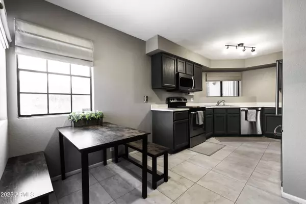 Scottsdale, AZ 85254,5924 E AIRE LIBRE Lane E