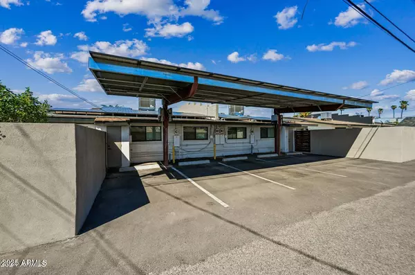 4103 E MORELAND Street #4, Phoenix, AZ 85008